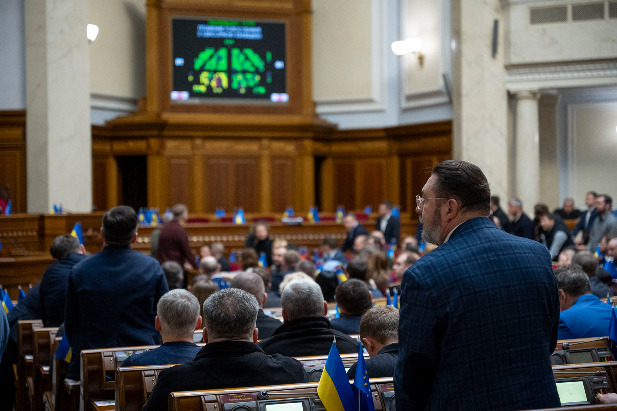 Тиждень протестів. Що Зеленський пропонує НАБУ і САП в новому законопроєкті